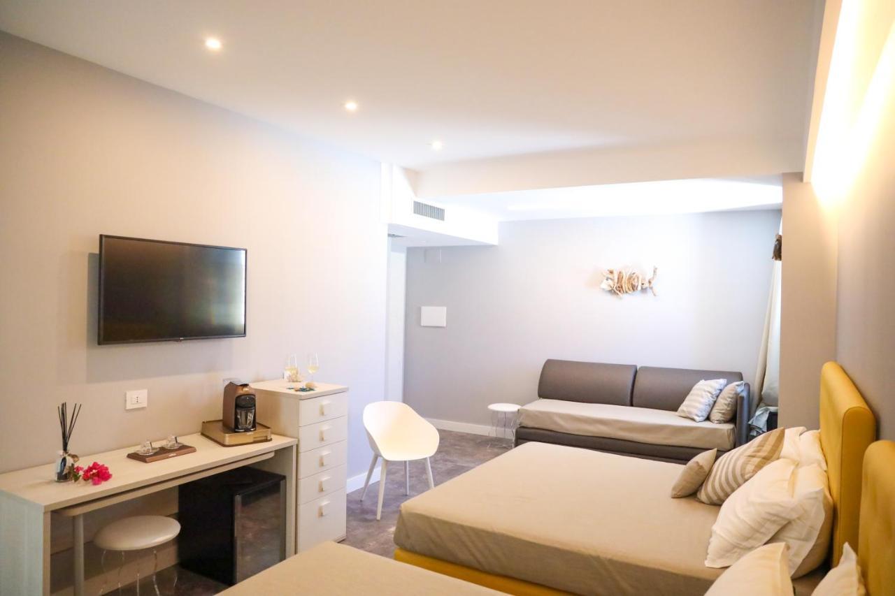 J Luxury Home Tropea Bagian luar foto