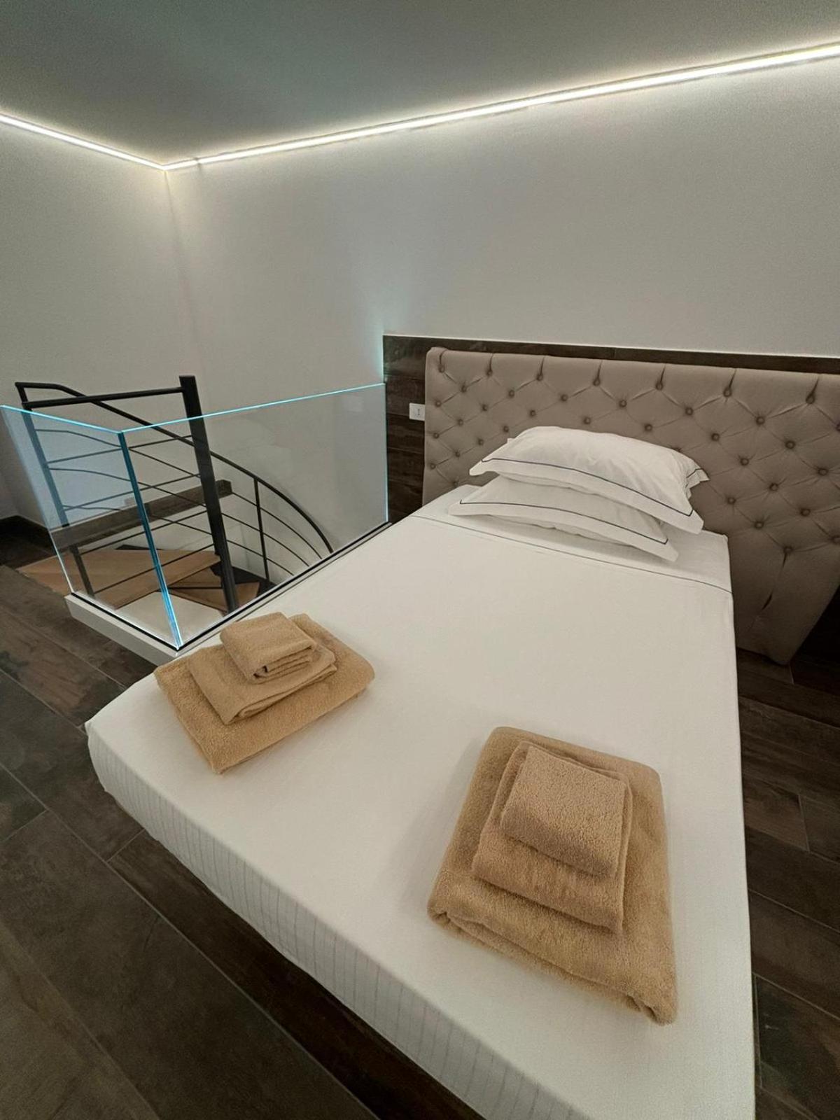 J Luxury Home Tropea Bagian luar foto